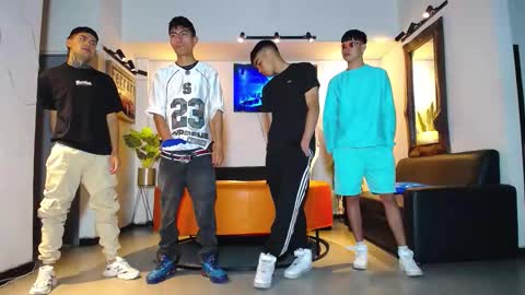 Snapshot of 1pushman chatting on 02-24-26, 02:04 pushman online show from 02-24-26, 02:04