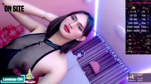 Snapshot of 1sexy_kattie chatting on 12-18-24, 10:57 1sexy kattie online show from 12-18-24, 10:57