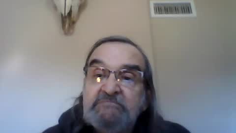 1valentine online show from 12-30-24, 07:00