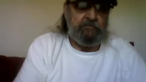 1valentine online show from 04-24-26, 11:07