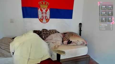 Milos online show from 03-11-25, 09:24