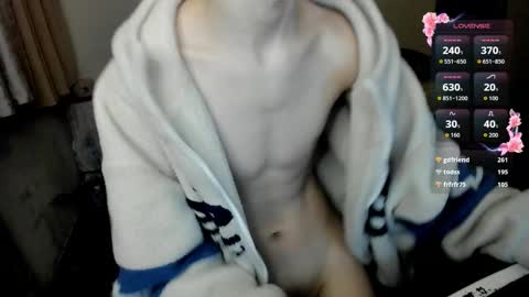 Milos online show from 11-18-25, 08:24