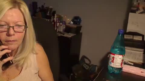 Snapshot of 1xtrahornyone chatting on 01-20-25, 11:54 Susan online show from 01-20-25, 11:54