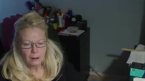 Susan online show from 02-01-26, 04:44