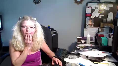 Susan online show from 02-14-26, 07:21