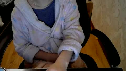 1your_hot_girls online show from 12-12-24, 05:26