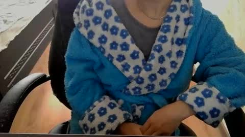 1your_hot_girls online show from 02-17-25, 10:51