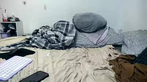 AlecurClit online show from 01-13-25, 01:34