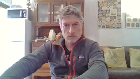 22esserre online show from 02-14-25, 11:42