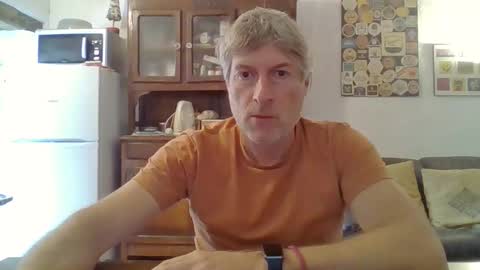 22esserre online show from 09-30-25, 11:04