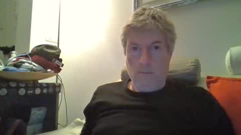 22esserre online show from 04-25-26, 09:34