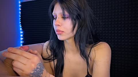 Snapshot of 2emo4fam chatting on 01-11-25, 07:27 2emo4fam online show from 01-11-25, 07:27