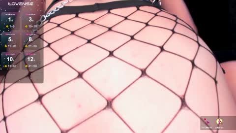 Snapshot of 2emo4fam chatting on 01-28-25, 06:17 2emo4fam online show from 01-28-25, 06:17