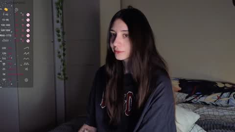 Lina       free control in pvt online show from 12-17-24, 07:40