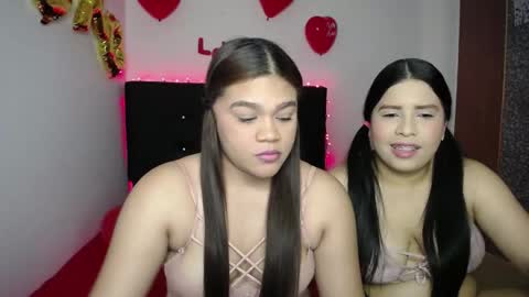 2moons_full_of_love online show from 02-15-26, 05:26