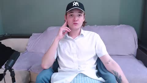 Eleot online show from 09-12-25, 03:01