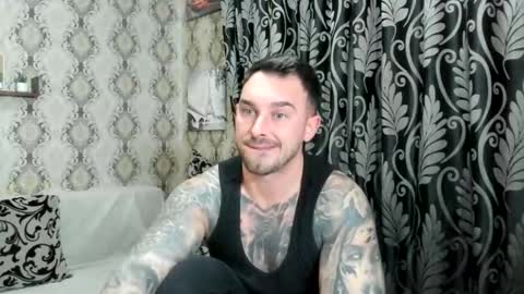 2sexymuscles online show from 02-02-26, 10:08