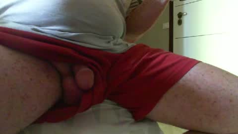 Snapshot of 3funlover chatting on 07-27-26, 02:57 3funlover online show from 07-27-26, 02:57