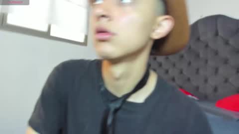 Guy 1  Guy 2  Guy 3. online show from 11-06-25, 07:59