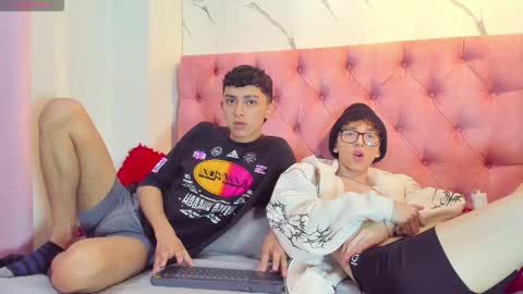 Guy 1  Guy 2  Guy 3. online show from 12-18-25, 08:15