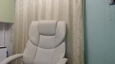 3sweetcandy3 online show from 11-17-25, 11:43