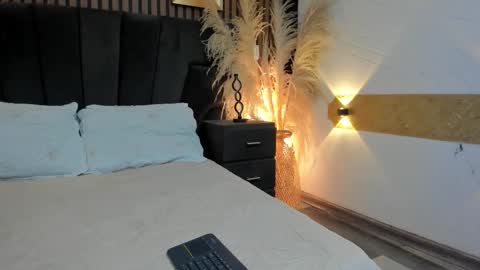 3X NAXAA online show from 01-18-26, 01:04