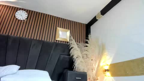 3X NAXAA online show from 02-22-26, 02:04