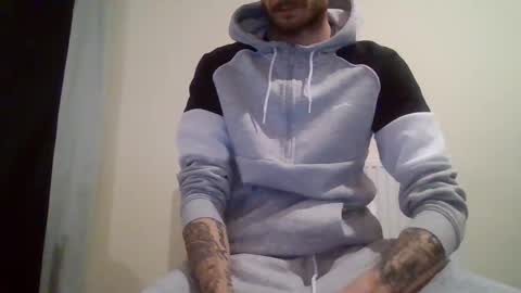 420feetloverr420 online show from 10-16-25, 12:55