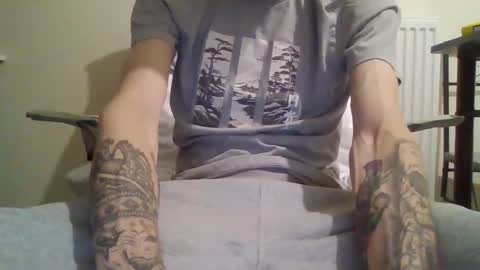 420feetloverr420 online show from 10-24-25, 10:06