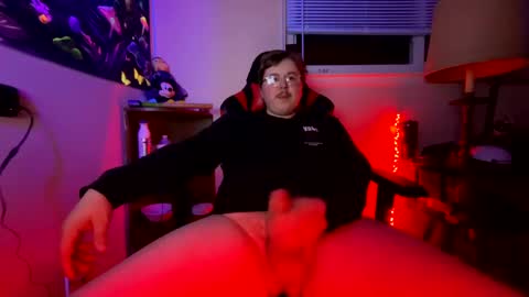 Snapshot of 420jizzva chatting on 02-04-25, 04:05 Daddythickdick420 online show from 02-04-25, 04:05