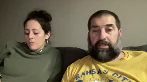 KC420Couple online show from 10-17-25, 01:31