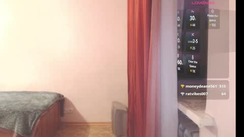 Snapshot of 444____ chatting on 12-10-24, 11:51 Katya online show from 12-10-24, 11:51