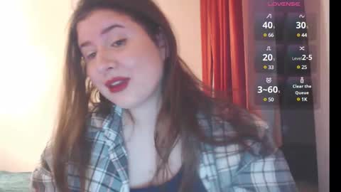 Snapshot of 444____ chatting on 12-17-24, 02:00 Katya online show from 12-17-24, 02:00