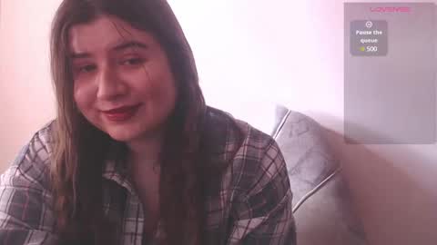 Snapshot of 444____ chatting on 02-11-25, 07:23 Katya online show from 02-11-25, 07:23