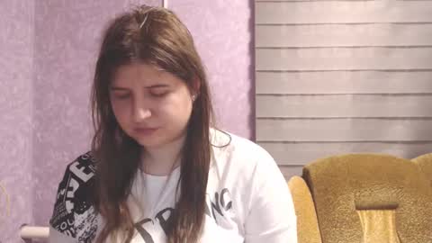 Snapshot of 444____ chatting on 09-30-25, 07:46 Katya online show from 09-30-25, 07:46