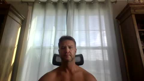 Snapshot of 45andfit chatting on 09-18-25, 01:24 45andfit online show from 09-18-25, 01:24