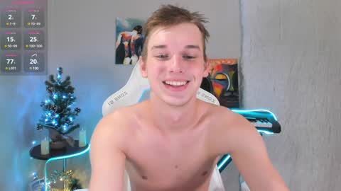 Snapshot of 4ever_dude chatting on 12-15-24, 03:13 Andrew online show from 12-15-24, 03:13