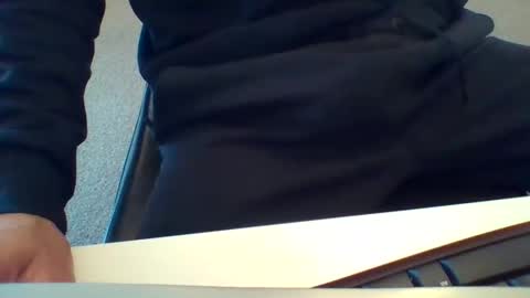 Snapshot of 4glz chatting on 10-13-25, 02:55 4glz online show from 10-13-25, 02:55