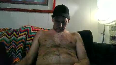 Snapshot of 4nuf chatting on 06-04-26, 02:12 4nuf online show from 06-04-26, 02:12