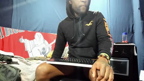 Snapshot of 5hbk chatting on 12-24-24, 06:00 Tettaz GetitJusy4ya online show from 12-24-24, 06:00