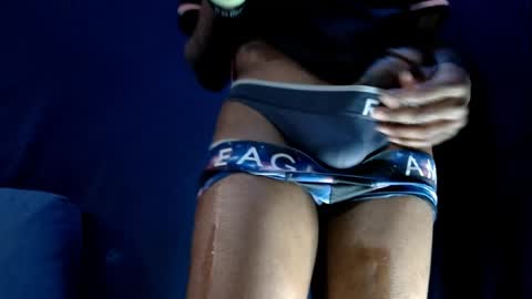 Snapshot of 5hbk chatting on 01-08-25, 11:30 Tettaz GetitJusy4ya online show from 01-08-25, 11:30