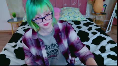 Marsi online show from 04-17-26, 03:48