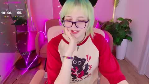 Snapshot of 666_marshmallow chatting on 06-11-26, 07:17 Marsi online show from 06-11-26, 07:17