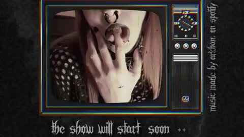 Juune online show from 04-28-26, 06:35