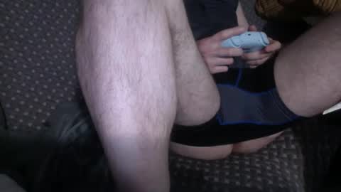 Snapshot of 69ass_tastic chatting on 12-21-24, 09:33 Chris online show from 12-21-24, 09:33