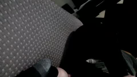 Snapshot of 69ass_tastic chatting on 10-19-25, 05:52 Chris online show from 10-19-25, 05:52