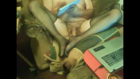 Snapshot of 69georgie777 chatting on 09-18-25, 06:54 Georgie online show from 09-18-25, 06:54