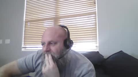 69singledad79 online show from 12-11-24, 04:42