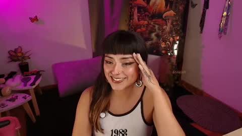 B R I E L A  online show from 10-07-25, 09:01