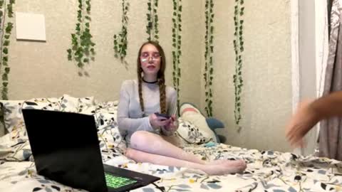 Snapshot of 6hei6not chatting on 11-26-25, 04:30 6hei6not online show from 11-26-25, 04:30